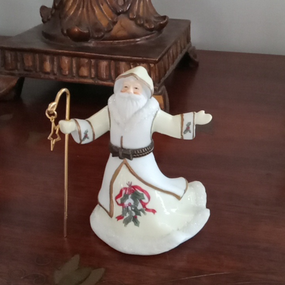 Midwest of Canon Falls Hinged Santa Trinket Box